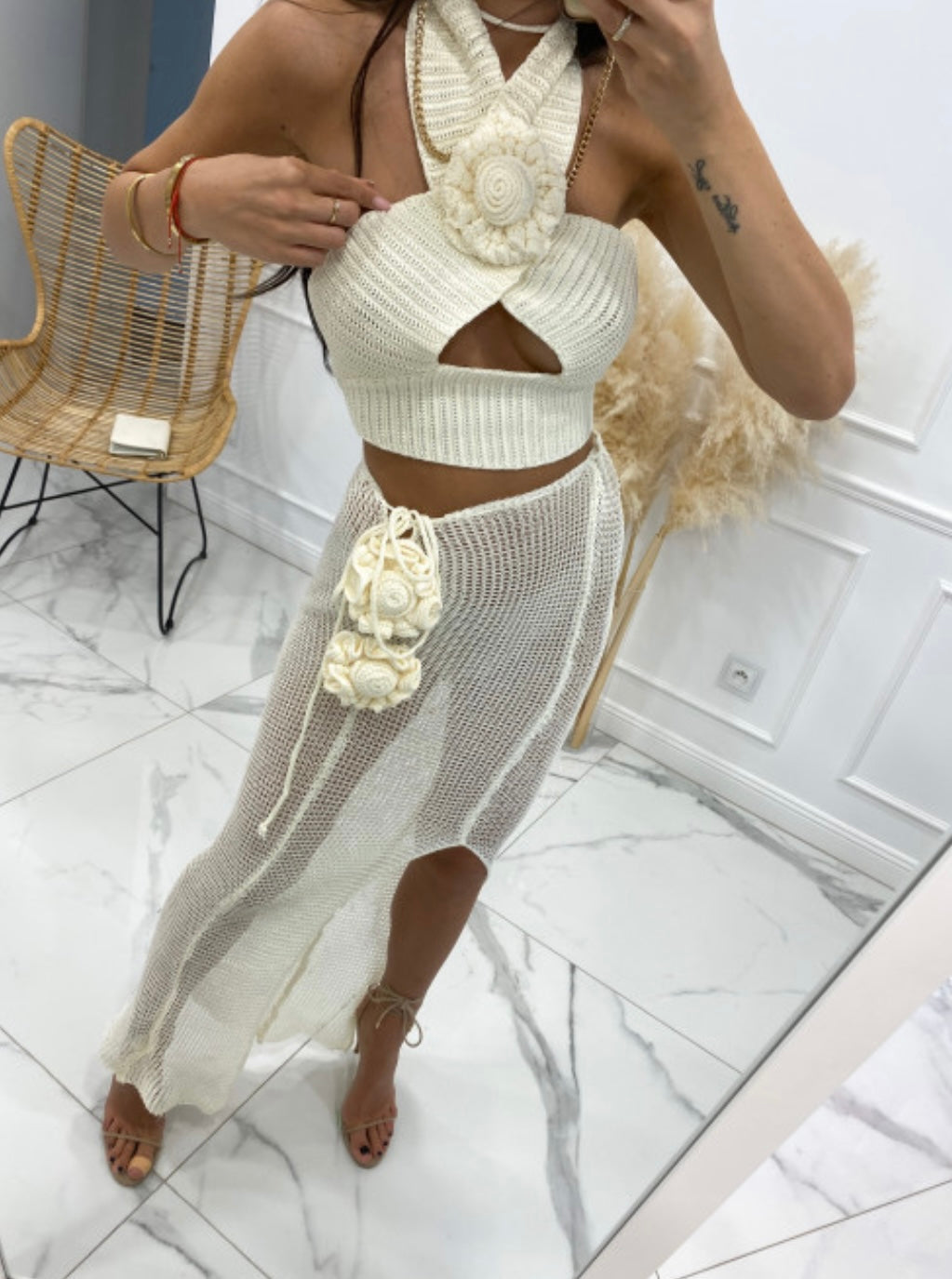 Cream roses set top and skirt