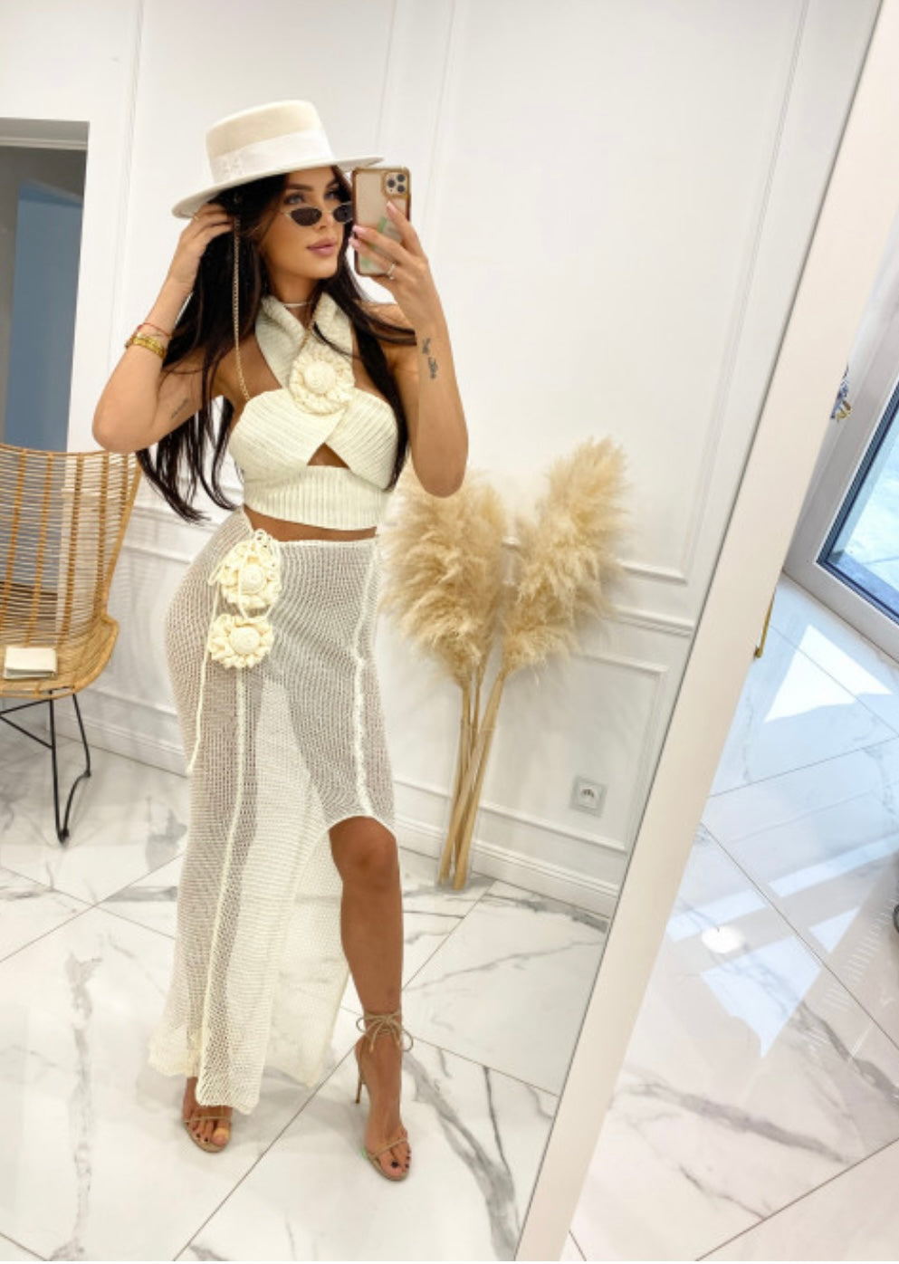 Cream roses set top and skirt